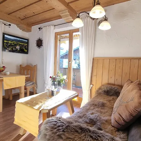Alpenzauber Apartment Krun