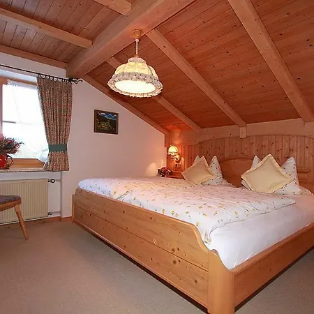 Alpenzauber Apartment Krun